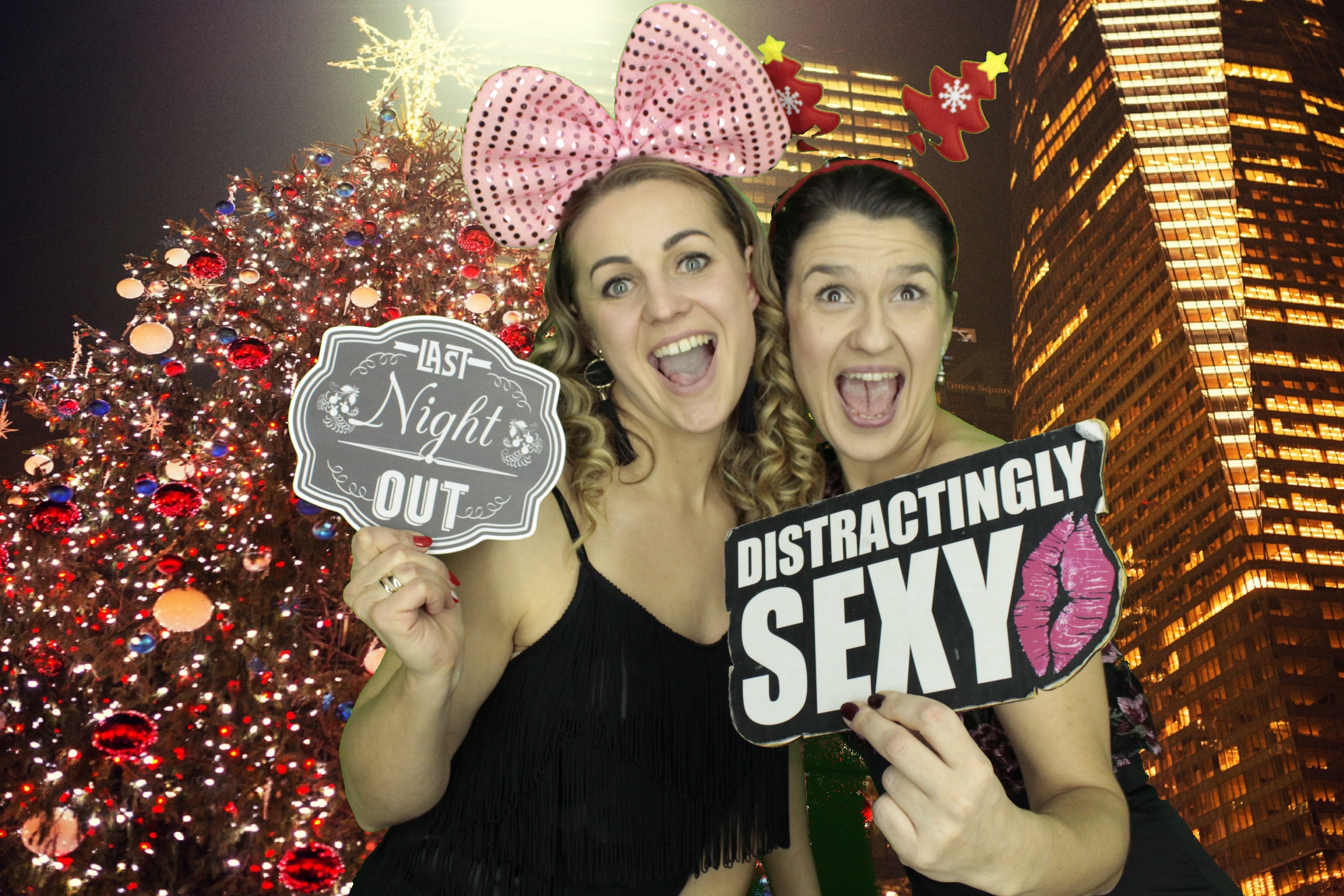 Ocean Network Express Christmas Party 2019 | View more photos from the event at gallery.myphotoboothexperience.co.uk/u/MyPhotoBoothExperienceLtd/Ocean-Network-Express-Christmas-Party-2019